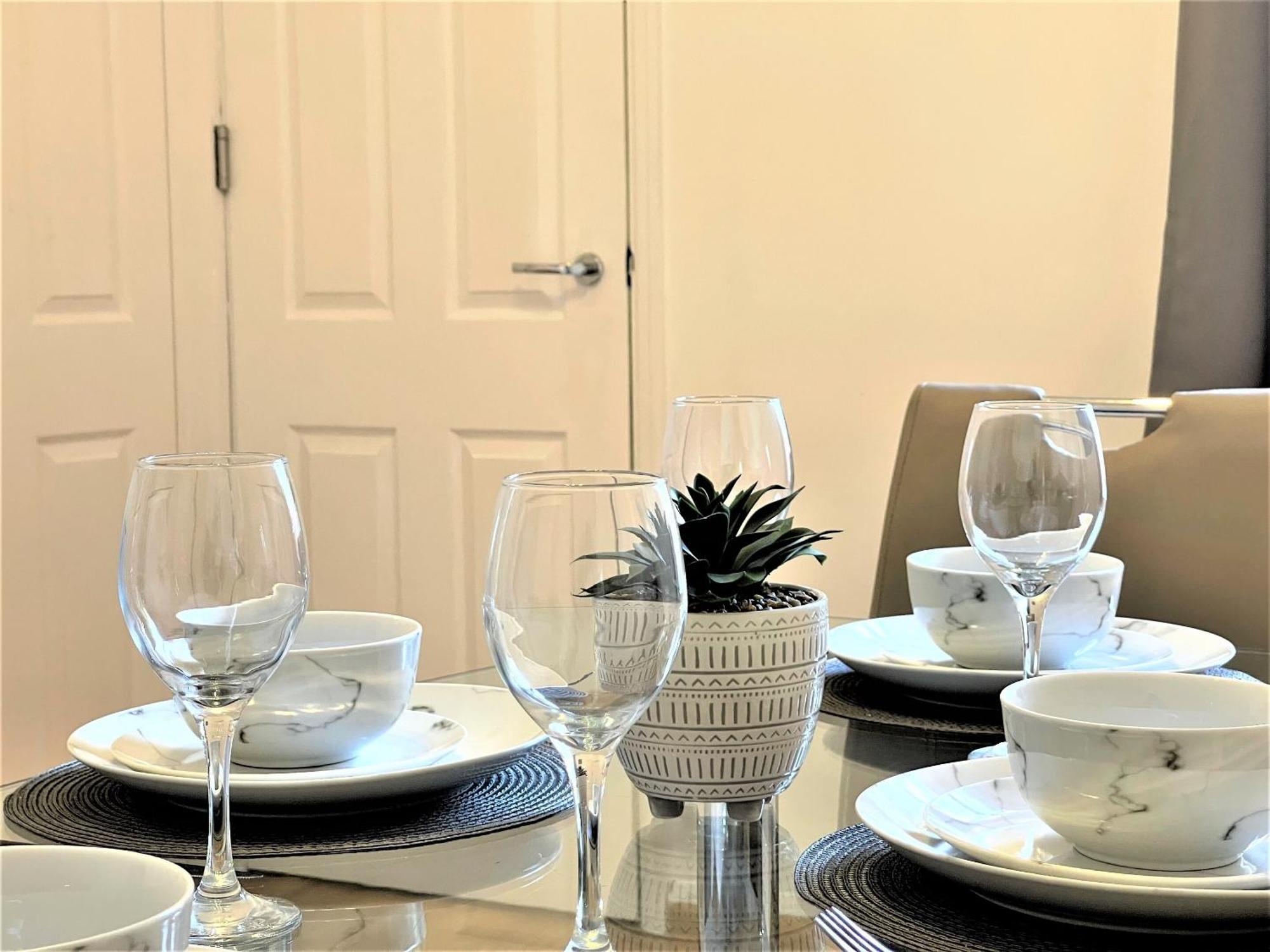 Robinhuts - 3 Bed Accommodation -Perfect For Contractors, Families & Students Kingston upon Hull ภายนอก รูปภาพ